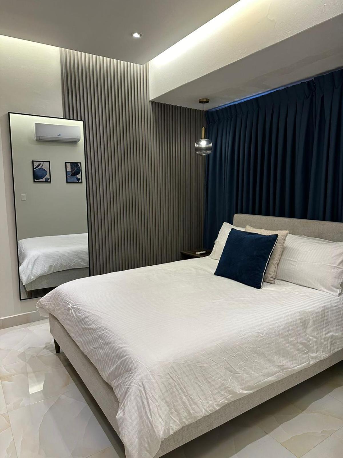 Downtown Luxury Apt Naco: 2Br 2Ba Santo Domingo Buitenkant foto